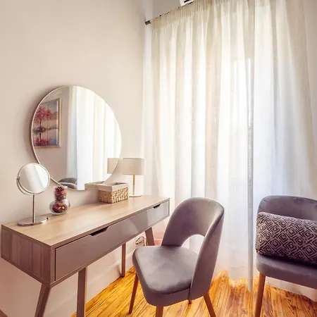 Alexandras Luxury Heaven Apartament
