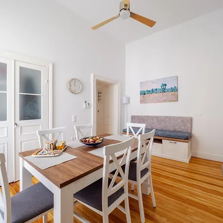 Apartament Alexandras Luxury Heaven