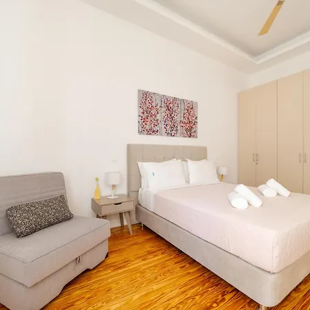 Alexandras Luxury Heaven *