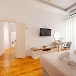 Apartamento Alexandras Luxury Heaven